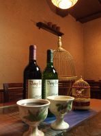 飲み放題のワインは…。