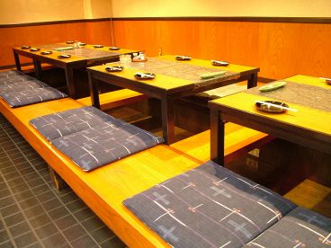 ぐでんぐでん 居酒屋の雰囲気メイン
