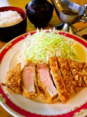 赤レンガ とんかつの写真
