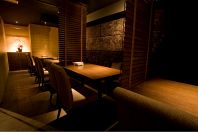 落ち着いた雰囲気の店内