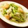 料理メニュー写真 緑野菜とえび・イカ炒め
