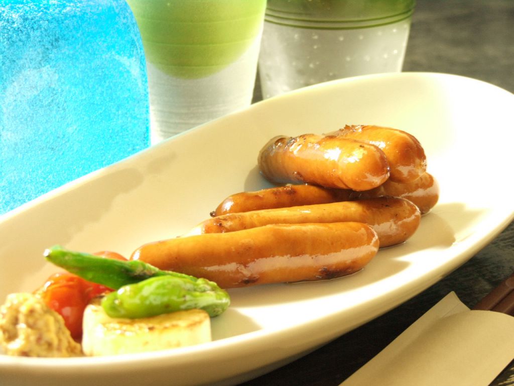 食材は店長さんが厳選してるのでとっても新鮮。料理の味にも自信あり！