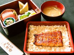 料理メニュー写真 松/桜