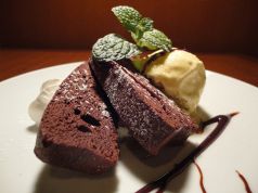 料理メニュー写真 ガトーショコラ