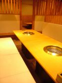赤べこ 曽我屋又丸 炭焼 牛焼肉の雰囲気3