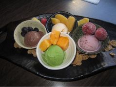 料理メニュー写真&nbsp;みんなでデザート盛り合わせ