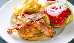 料理メニュー写真 クラシック パックバーガー