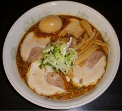料理メニュー写真&nbsp;みそ桐ラーメン(全て多い）