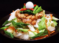 料理メニュー写真 コラーゲンたっぷりホルモンぶる鍋