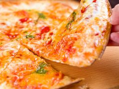料理メニュー写真 王道!!マルゲリータ
