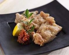 料理メニュー写真 鶏の香り揚げ もろ味噌添え