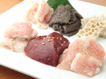 遊煌 ユウファン 炭火焼肉三昧のおすすめ料理1