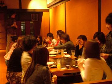 イモノコ IMONOKO 鉄板焼きの雰囲気1