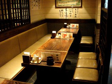 鳥伊勢 桜木町店の雰囲気1
