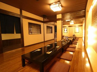 はなの夢 まぐろや ルートイン長野店 海鮮ダイニングの雰囲気1