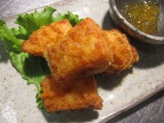 料理メニュー写真&nbsp;カマンベールチーズフライ　他