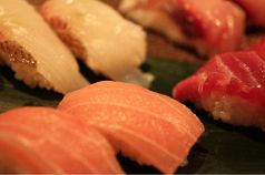 料理メニュー写真 寿司 盛合せ