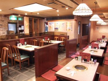 おもに亭 西葛西店の雰囲気1