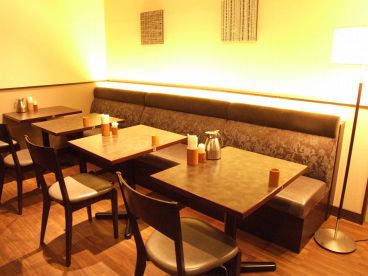 神戸元町ドリア 溝の口ノクティ店の雰囲気1