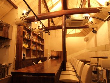 バル ウルラ BAR Ululaの雰囲気1