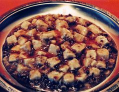 料理メニュー写真 豚肉と揚げ豆腐チリソース煮/蟹肉豆腐/五目豆腐/豆腐とエビ煮付け