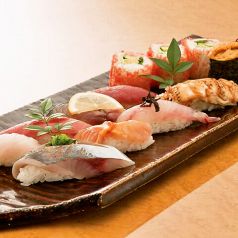【特上寿司盛り合わせ】