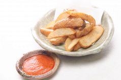 料理メニュー写真&nbsp;フライドポテト　～スパイシートマトディップ添え～