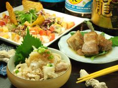 命薬 ぬちぐすい 泡盛 沖縄料理の写真