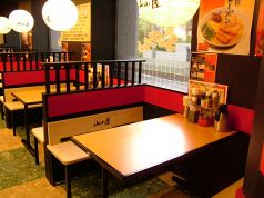 九州筑豊ラーメン山小屋 東京イースト21店の雰囲気2