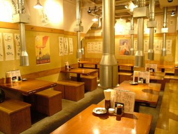 恵比寿 ホルモンや まる福の雰囲気1
