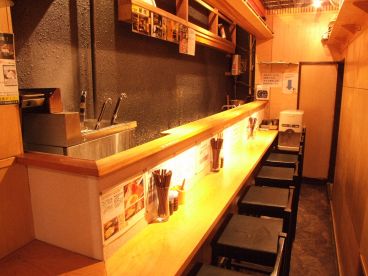 奥州麺処 秘伝 新御徒町店の雰囲気1