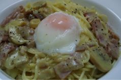 料理メニュー写真&nbsp;カリッとベーコンのカルボナーラ