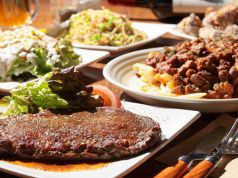 カウボーイ COWBOY バー グリル BAR GRILLの写真