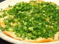 料理メニュー写真&nbsp;しらすとネギのパリパリピッツァ