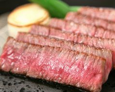 料理メニュー写真&nbsp;特選黒毛和牛サーロインステーキ　100g/150g