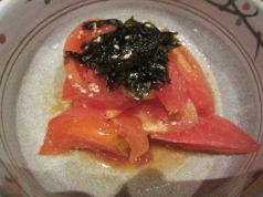 料理メニュー写真 京手毬(トマト)のナムル