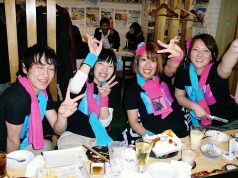 気の会う仲間と定員さんとカウンターで！