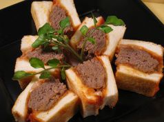 料理メニュー写真 ハンバーグサンド