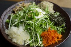 料理メニュー写真&nbsp;とびっきり和風サラダ