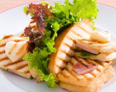 料理メニュー写真 アリス風クロックムッシュ