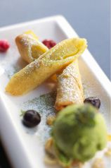料理メニュー写真&nbsp;バナナ春巻と抹茶アイス