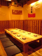 大人の宴会なら、落ち着いた店内の当店へ