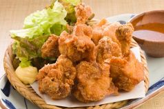 料理メニュー写真&nbsp;「鶏の唐揚げ　七味ソース」七味ソース！？聞いたことあります？？試す価値ありそう！