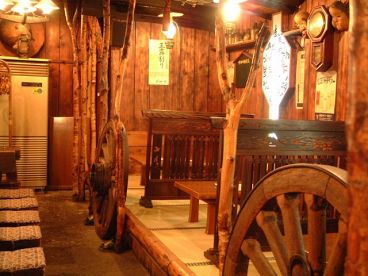バンガロー 居酒屋の雰囲気1