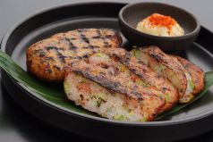 料理メニュー写真 具だくさん手作りさつま揚げ