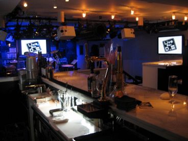 ディースリー D.III ライブバー Live Barの雰囲気1