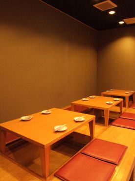 かな川 美野島店 和風ダイニングの雰囲気1