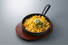 料理メニュー写真 ジュージューコーンバター