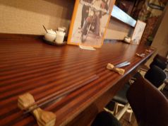 スタッフとの距離が近いカウンター席!