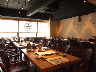 ろくまる 六本木店の雰囲気1